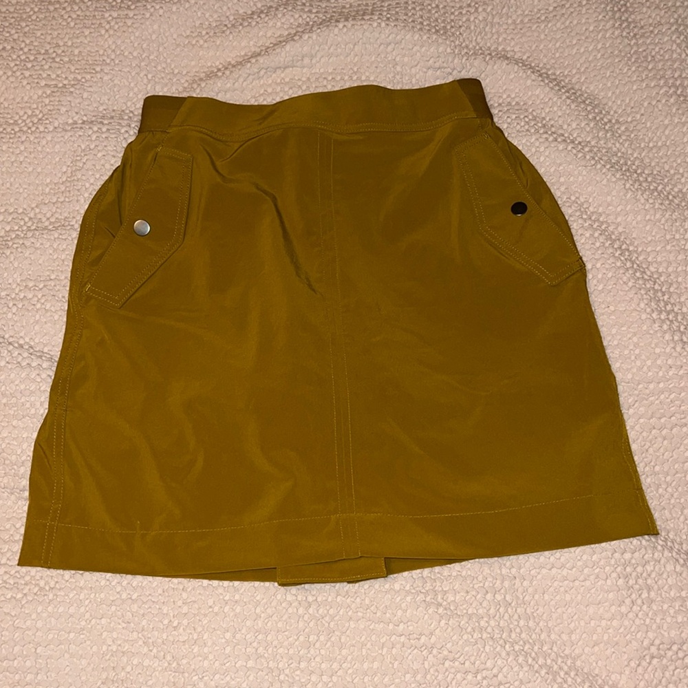 Athleta skort size 8